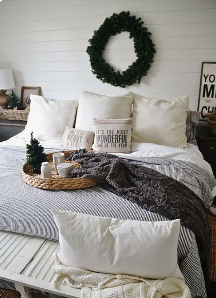 Warm winter bedroom16