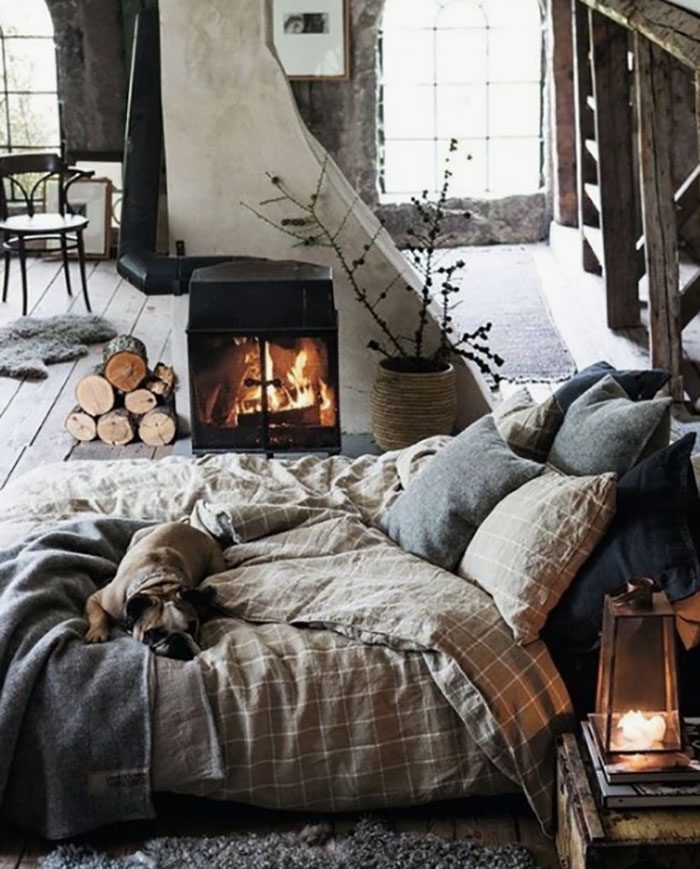 Warm winter bedroom5