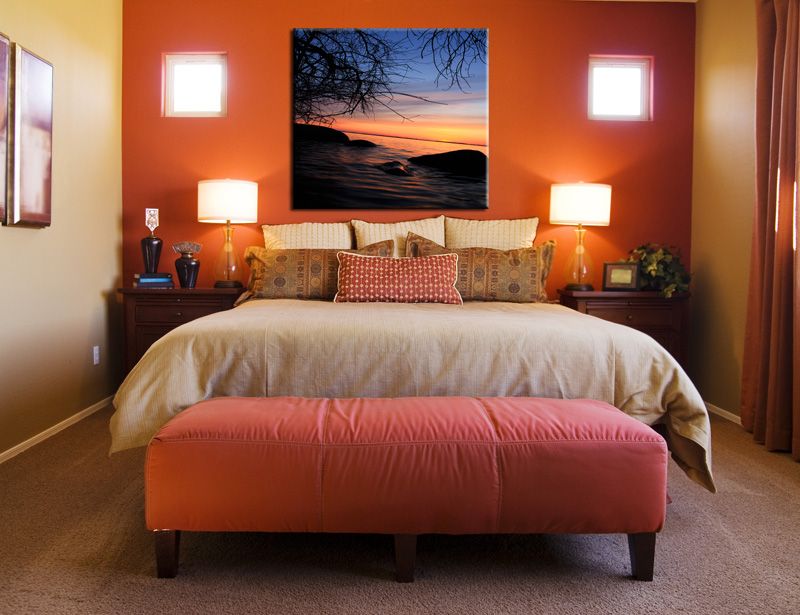 ترکیب رنگ نارنجی در طراحی داخلی اتاق خواب