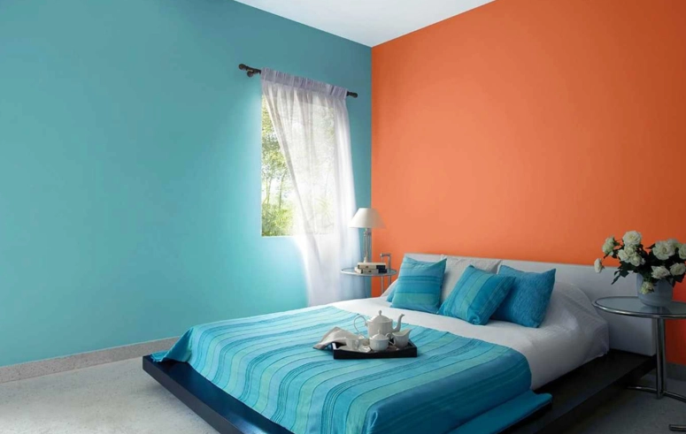 ترکیب رنگ نارنجی و آبی در دکوراسیون اتاق خواب