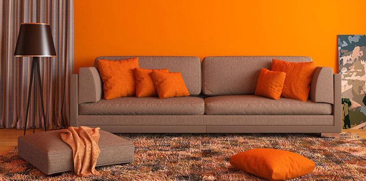 ترکیب رنگ قهوه ای و نارنجی در اتاق نشیمن