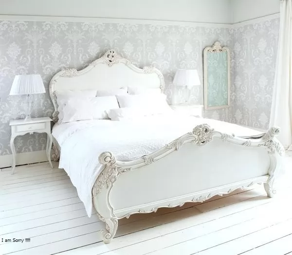 اتاق خواب سفید