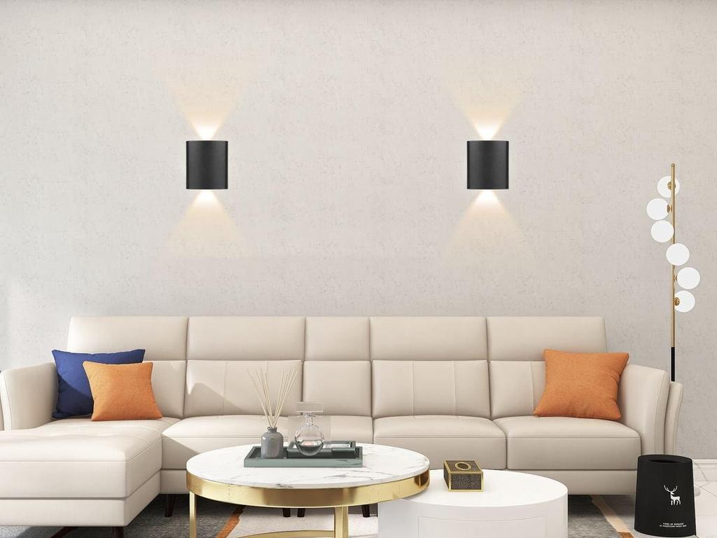 چراغ دیواری فانتزی در پذیرایی و نشیمن