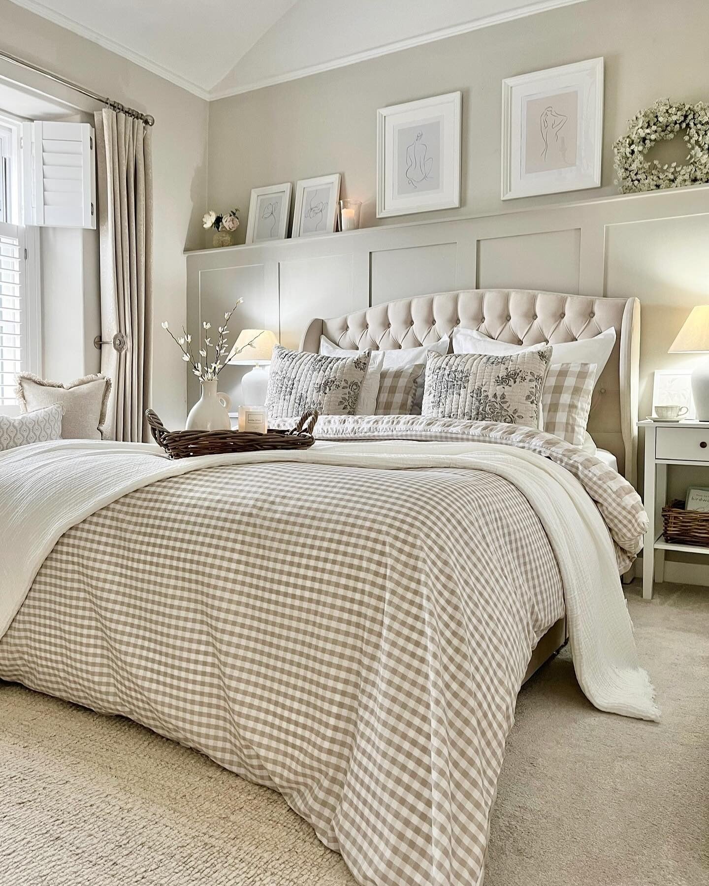 دکوراسیون طوسی پژ و چهارخانه روستیک