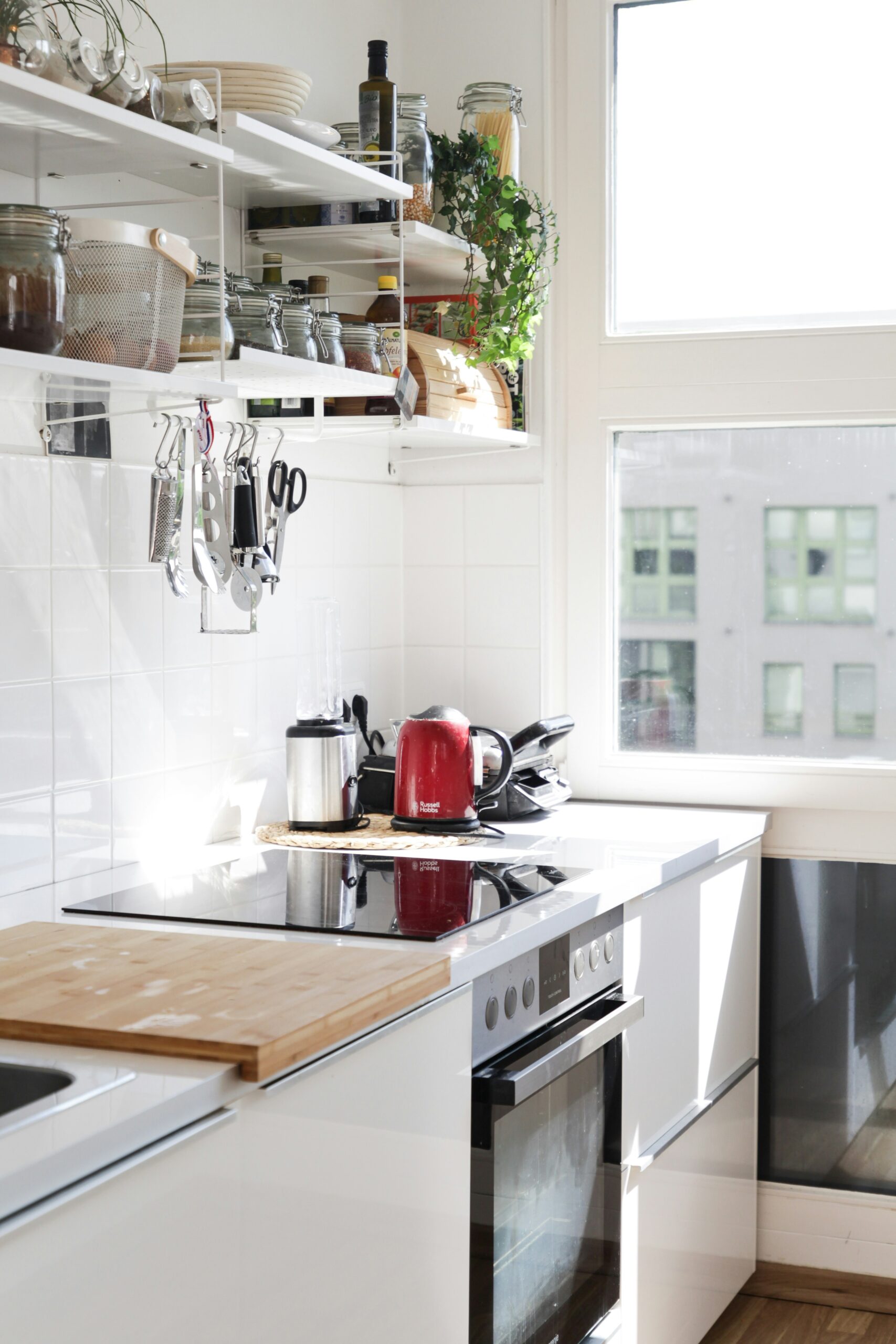 چیدمان کابینت آشپزخانه کوچک