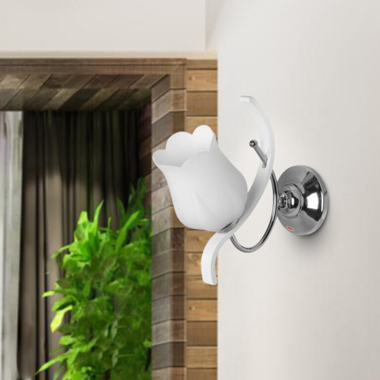 دیوارکوب چوب و فلز کروم