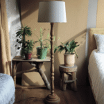 آباژور ایستاده چوبی