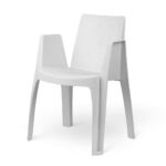 صندلی پلاستیک باغچه