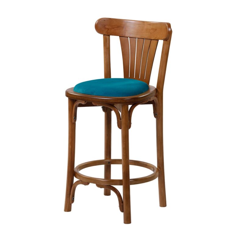 صندلی چوبی قهوه ای