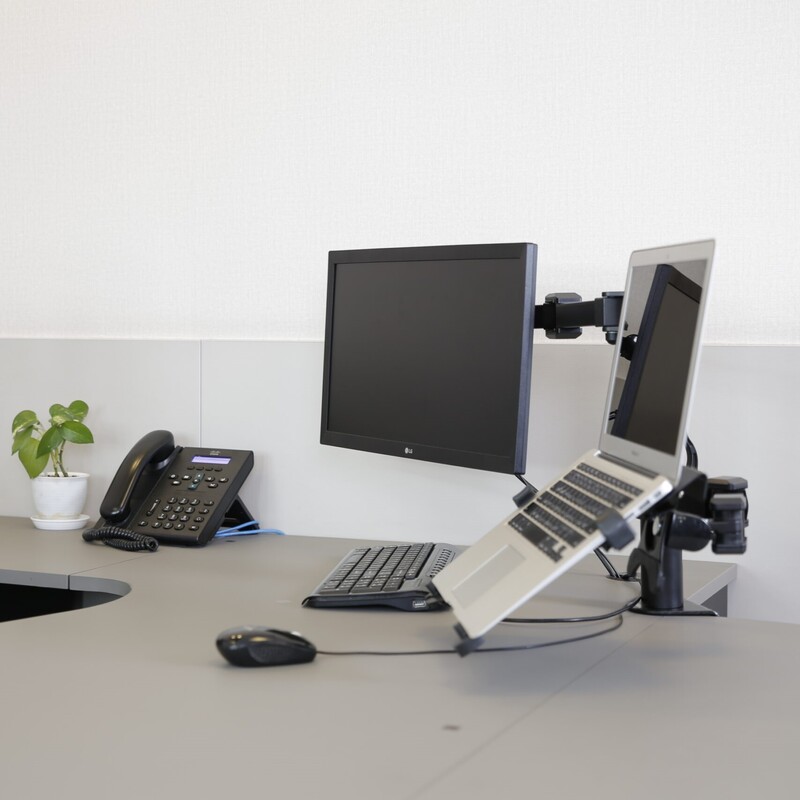 بازوی مانیتور