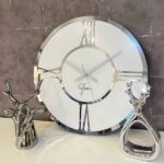 ساعت دیواری بزرگ