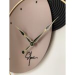 ساعت دیواری بزرگ