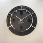 ساعت دیواری بزرگ