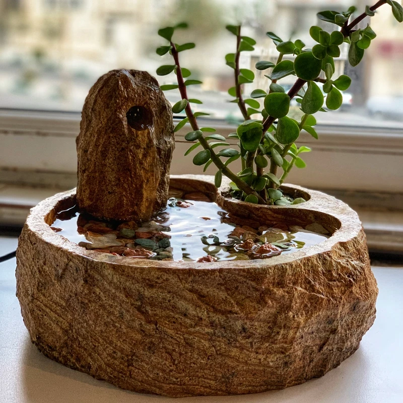 آبنمای رومیزی سنگی مدل برکه ی مهتاب